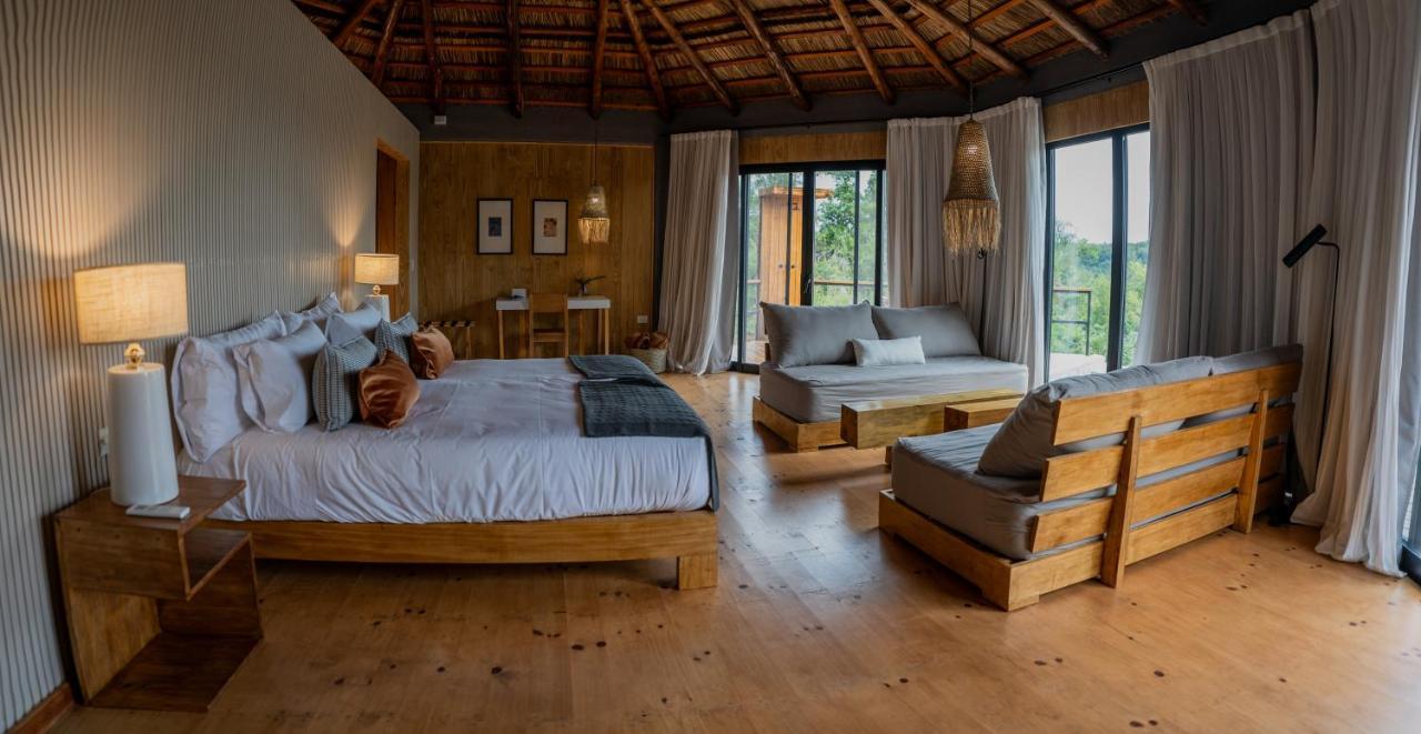 Reserva Natural Iguazu - Pristine Luxury Camp Puerto Libertad Exterior foto